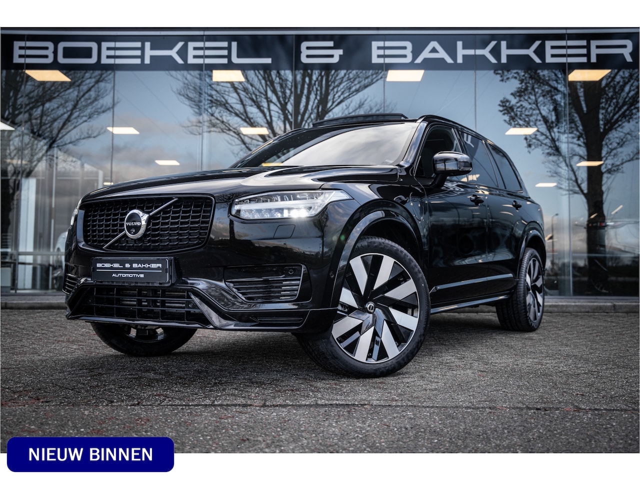 Volvo XC90 - T8 Recharge AWD Ultimate Dark - LONG RANGE - B&W - TRekhaak wegklapbaar - Panoramadak - AutoWereld.nl