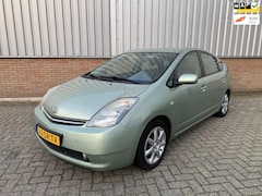 Toyota Prius - 1.5 VVT-i Tech Edition Nieuw APK/ NAP