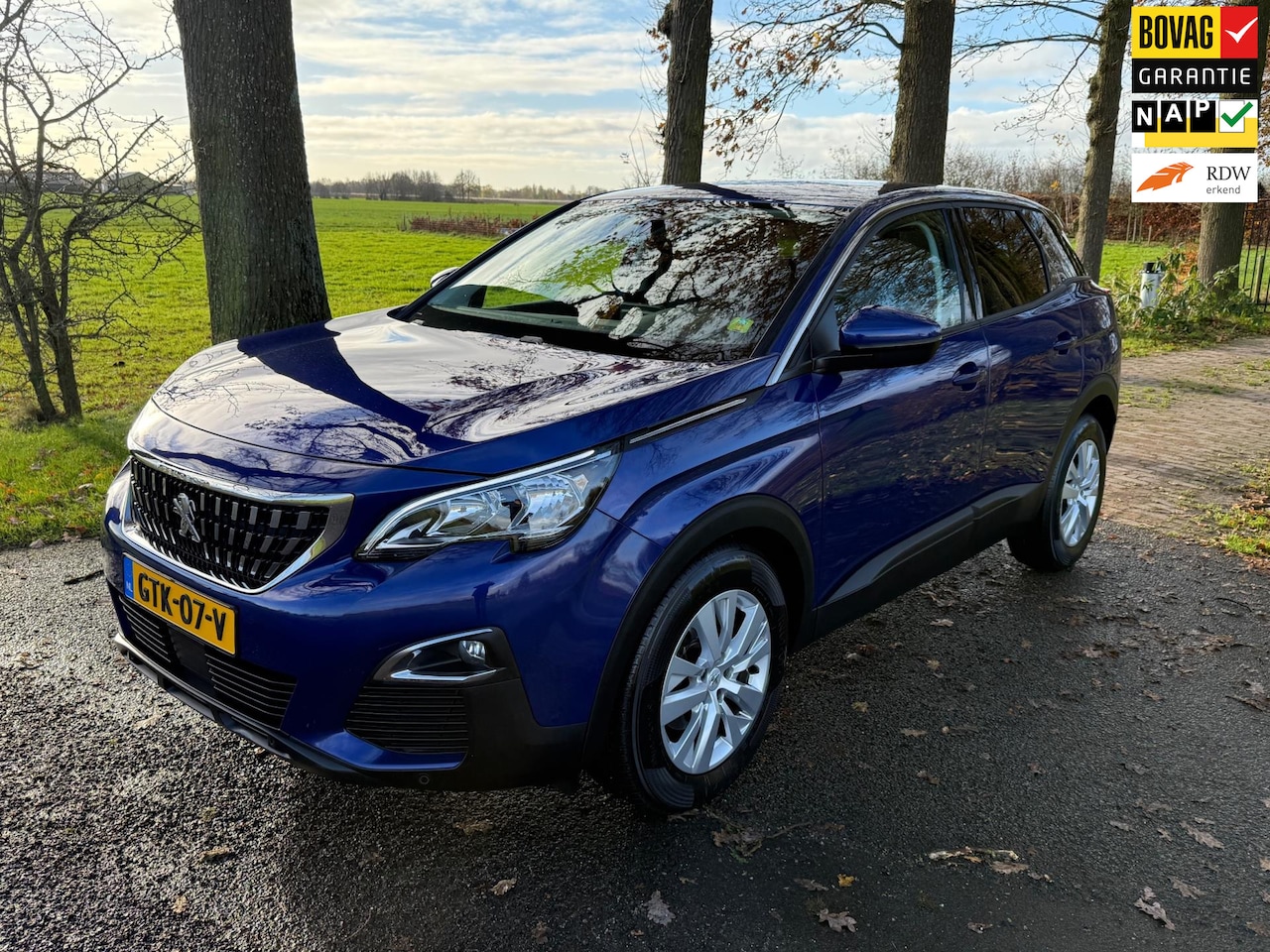 Peugeot 3008 - 1.2 PureTech Blue Lease Executive / / Navi / Automaat / PDC / Led / Airco - AutoWereld.nl