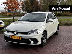 Volkswagen Polo - 1.0 TSI Life Edition 95 PK DSG | Camera | Apple Carplay | Parkeersensoren achter | 15" Lic