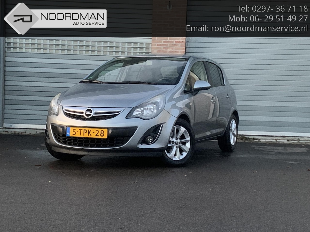 Opel Corsa - 1.2-16V Design Edition 1.2-16V Design Edition - AutoWereld.nl