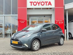 Toyota Aygo - 1.0 VVT-i x-fun AIRCO BLUETOOTH EL-RAMEN 5-DRS NL-AUTO