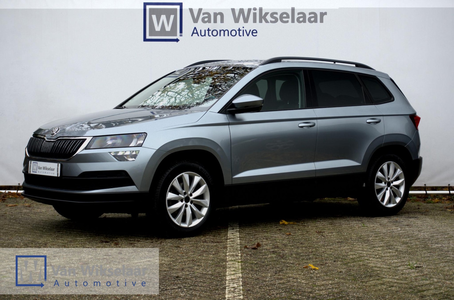 Skoda Karoq - 1.0 TSI Ambition Business 1.0 TSI Ambition Business, Cruise, PDC, BTW - AutoWereld.nl