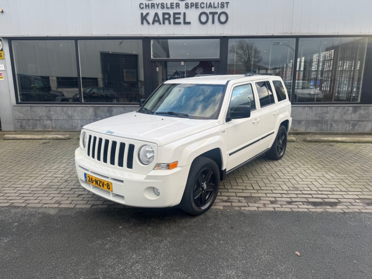 Jeep Patriot - 2.4 LTD LIBERTY - AutoWereld.nl