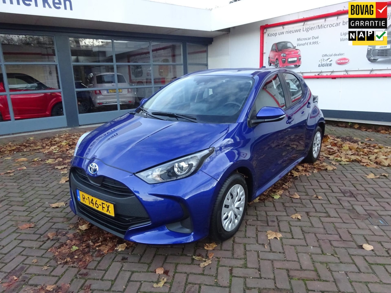 Toyota Yaris - 1.5 Hybrid Active Navi./ Apple Car Play/Android/Climate Control / A.R Camera /Cruise Contr - AutoWereld.nl