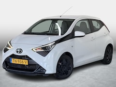 Toyota Aygo - 1.0 VVT-i X-Nav Navigatie airco 5 deurs