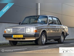 Volvo 240 - 2.3 GLT Inj. Automaat Nieuwstaat