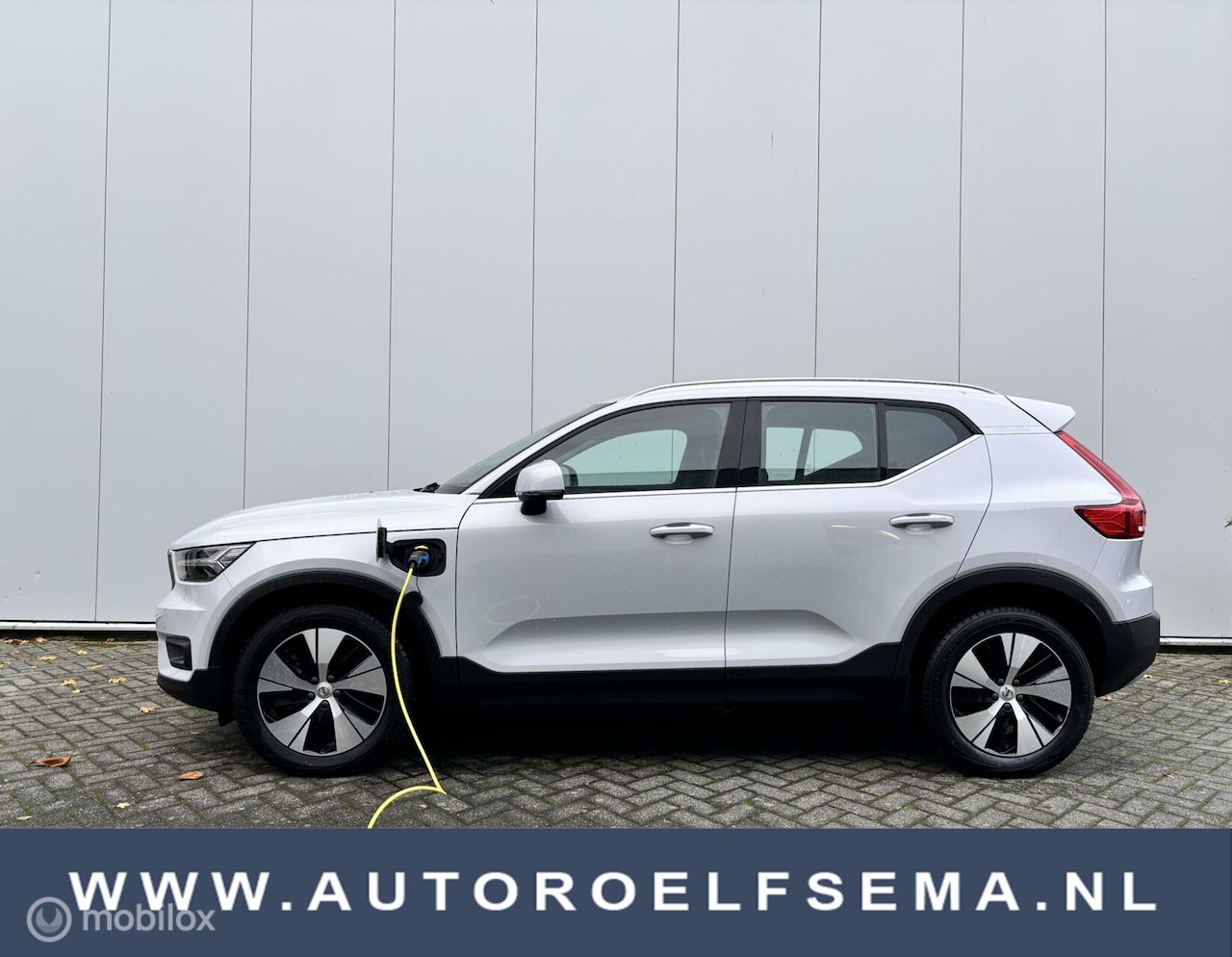 Volvo XC40 - 1.5 T5 Recharge Business Pro Weinig kilometers - AutoWereld.nl