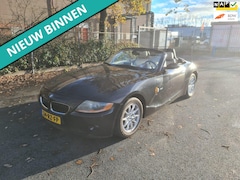 BMW Z4 Roadster - 2.2i S