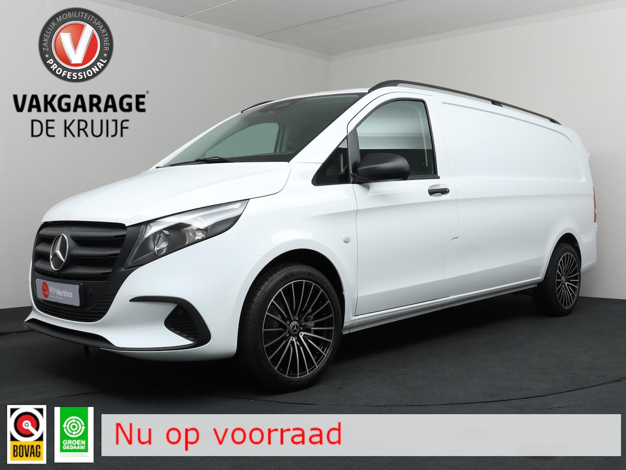 Mercedes-Benz Vito - 116 CDI L3 Pro Automaat | Trekhaak | Apple Carplay! - AutoWereld.nl