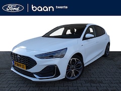 Ford Focus - 1.0 Turbo 155pk Mild Hybride ST Line Vignale Camera / Afn. Trekhaak / Panoramadak / leder