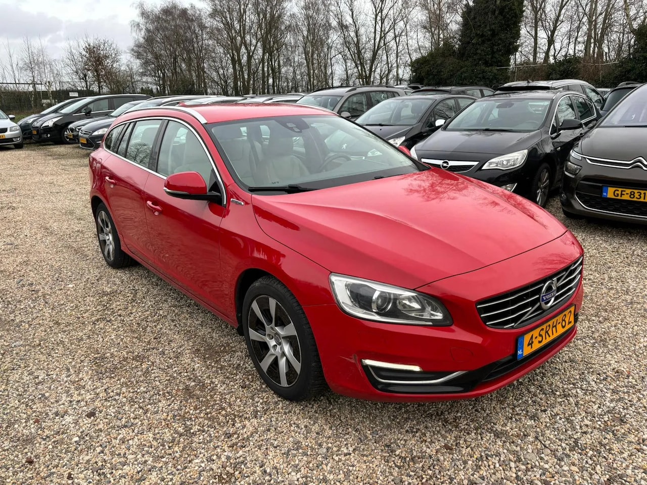 Volvo V60 - 2.4 D6 AWD Plug-In Hybrid Summum 2.4 D6 AWD Plug-In Hybrid Summum - AutoWereld.nl