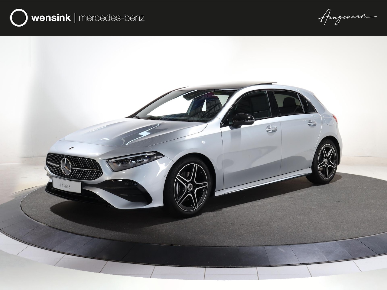 Mercedes-Benz A-klasse - 180 Star Edition AMG Line | Nightpakket | Sfeerverlichting | MULTIBEAM LED | Stoelverwarmi - AutoWereld.nl