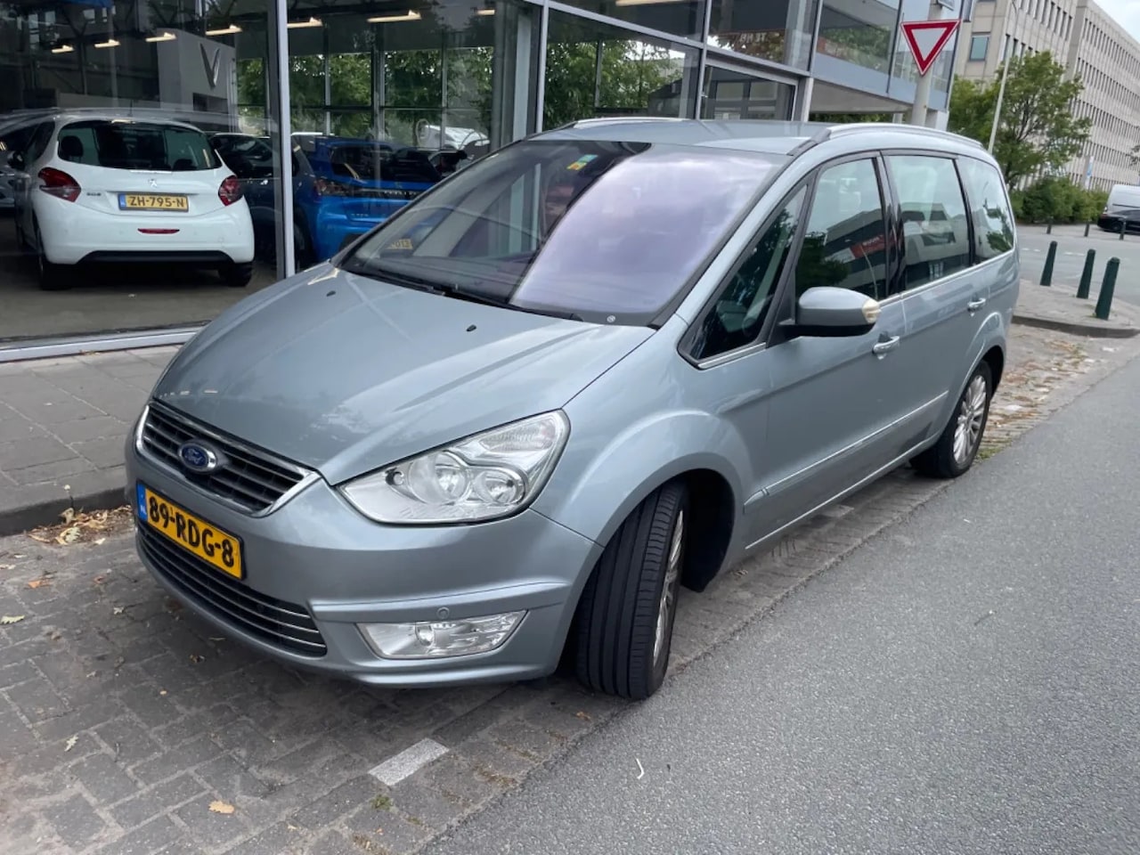 Ford Galaxy - 2.0 SCTi Titanium 2.0 SCTi Titanium - AutoWereld.nl