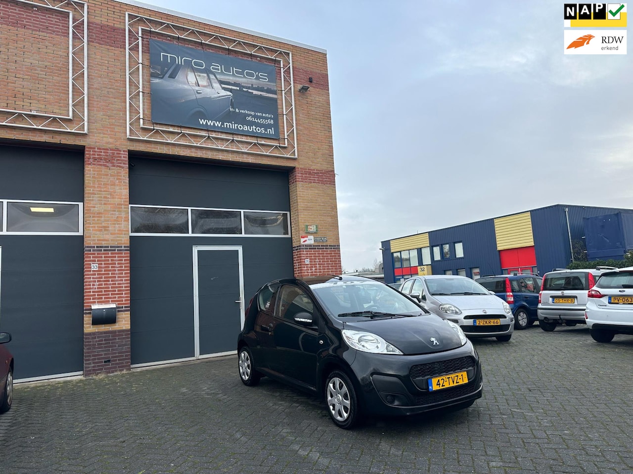 Peugeot 107 - 1.0 Access Accent Facelift Airco Nw APK - AutoWereld.nl