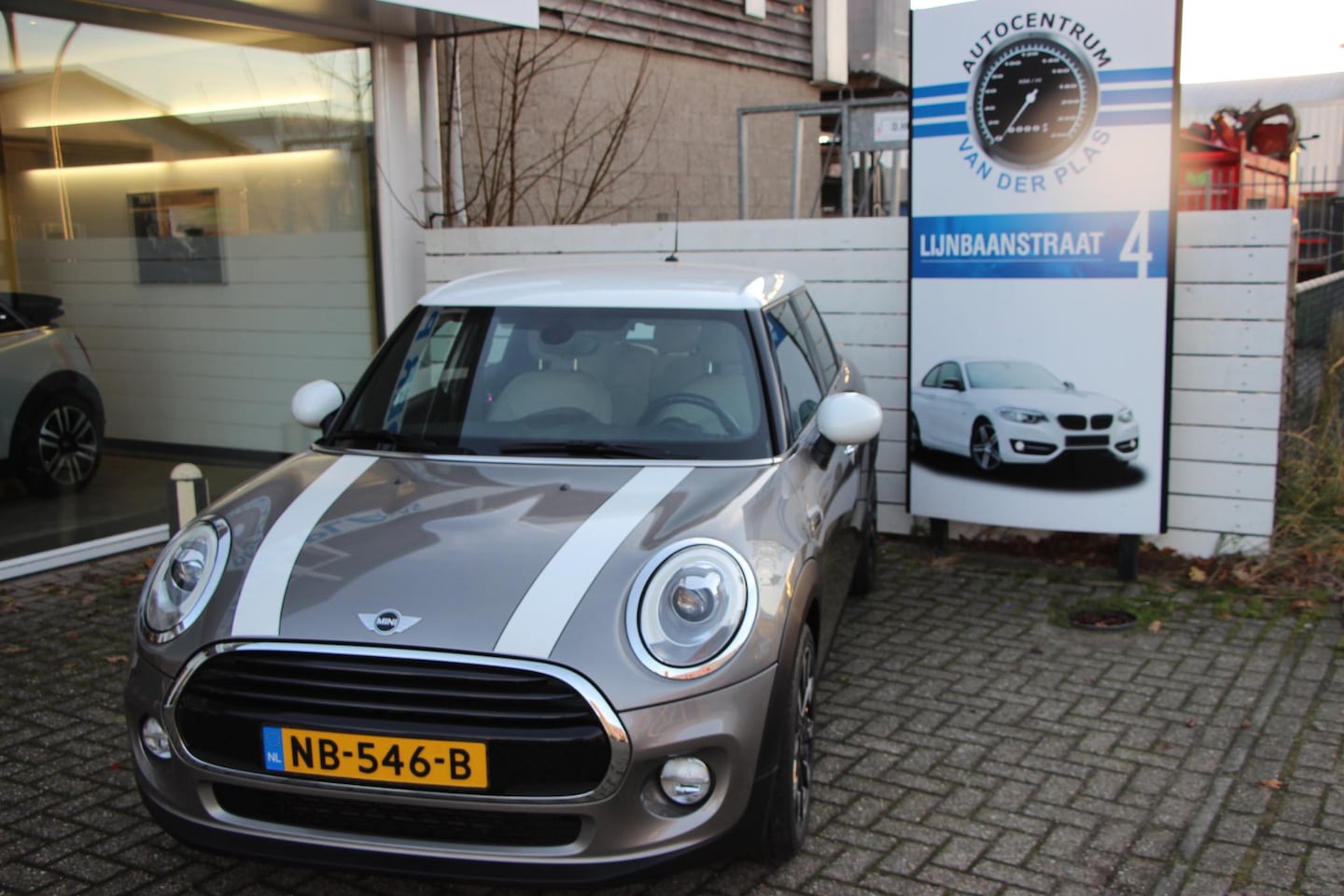 MINI Cooper - Mini 1.5 Chili Business - AutoWereld.nl