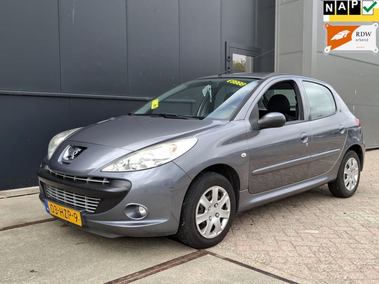 Peugeot 206 - 1.4 XS 5D Airco Nw Distr. Nw APK - AutoWereld.nl