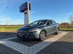 Volvo V40 - D3 Nordic+ Luxery/Inscription Panodak Leder RTI 6-Speed