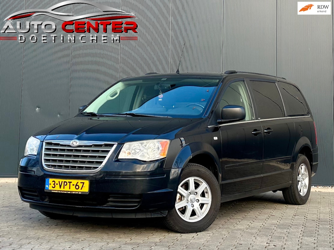 Chrysler Grand Voyager - 2.8 CRD LX Automaat Grijskenteken - AutoWereld.nl