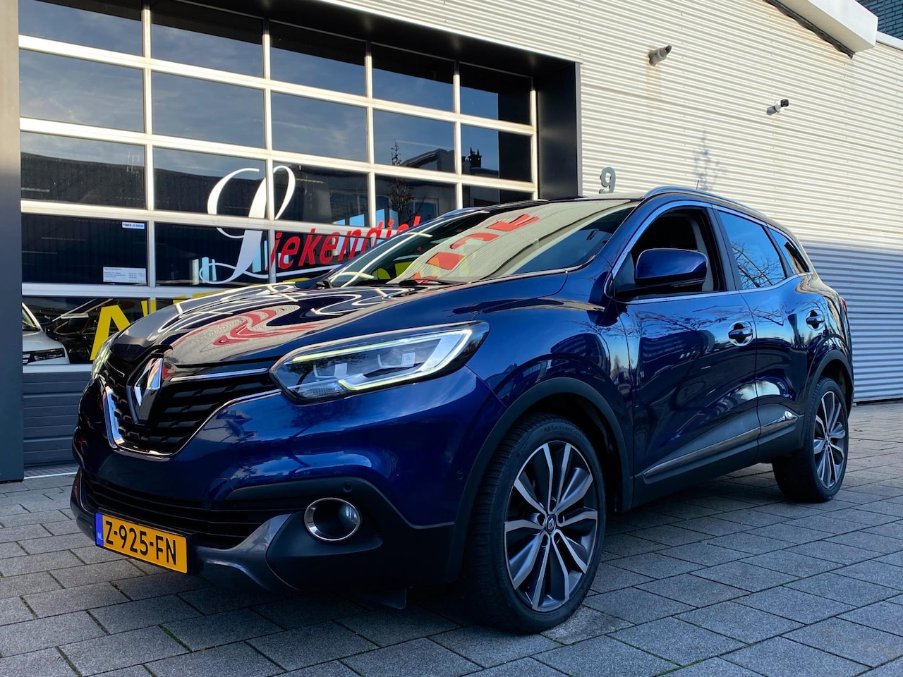 Renault Kadjar - 1.3 TCe 140 PK Intens - Navigatie I Airco I LED I PDC I 19'Sport velgen I Dealer onderhoud - AutoWereld.nl