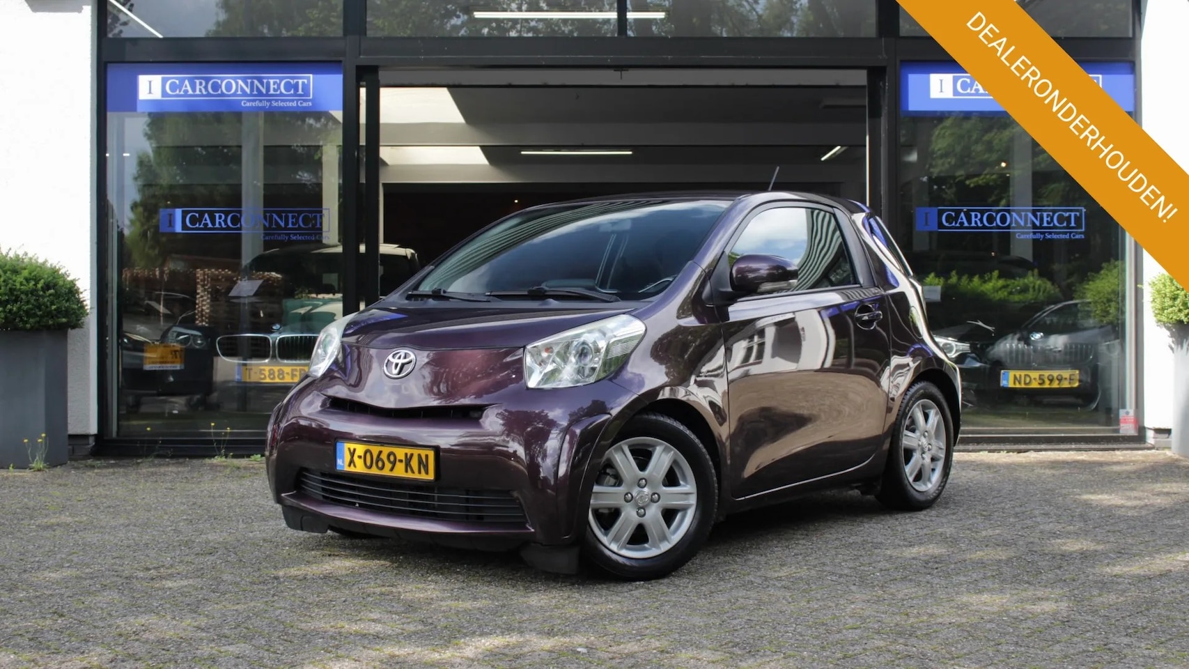 Toyota iQ - 1.0 VVTi Aspiration 1.0 VVTi Aspiration 68pk - AutoWereld.nl