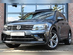 Volkswagen Tiguan - 2.0 TSI 4Motion 2x R-LINE PANO Trekhaak Virtual '17