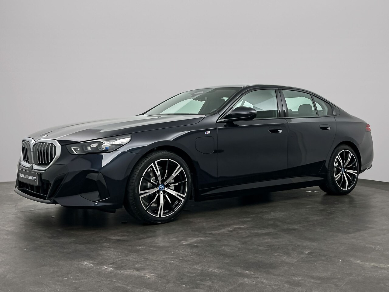 BMW 5-serie - 530e sedan M-Sport Edition | Comfort Pack | Trekhaak - AutoWereld.nl