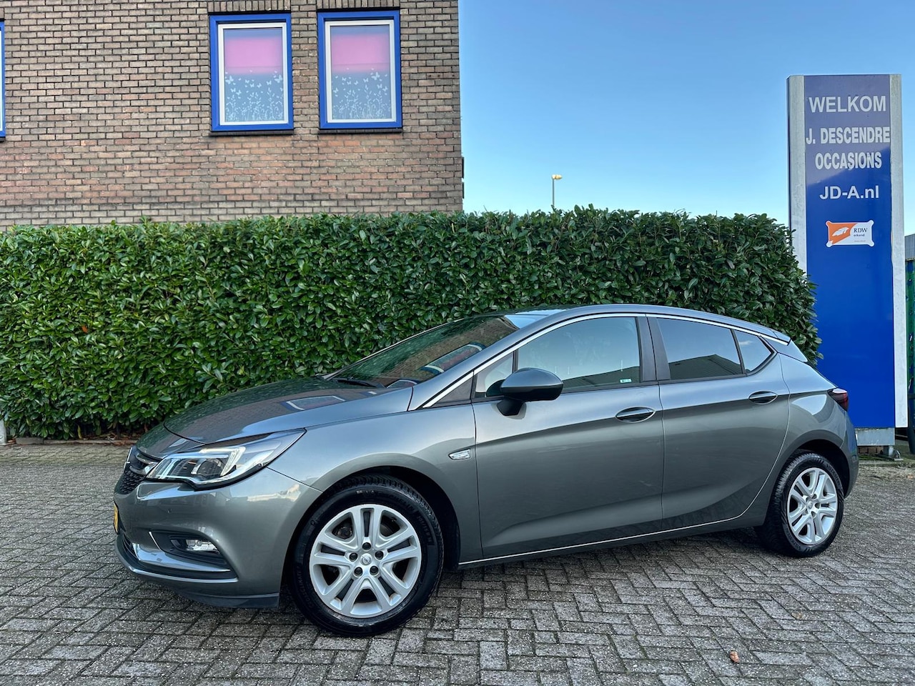 Opel Astra - 1.0 Online Edition Climate C, Cruise C, Navigatie!!!! - AutoWereld.nl