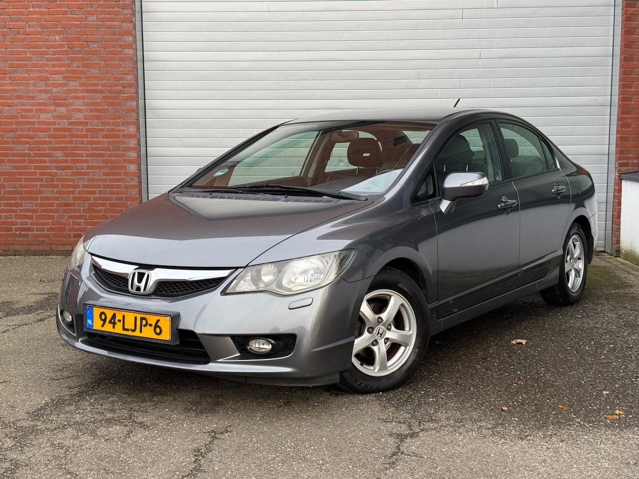 Honda Civic - 1.3 Hybrid Elegance| NAVI| LEER| NAP| NEW APK - AutoWereld.nl