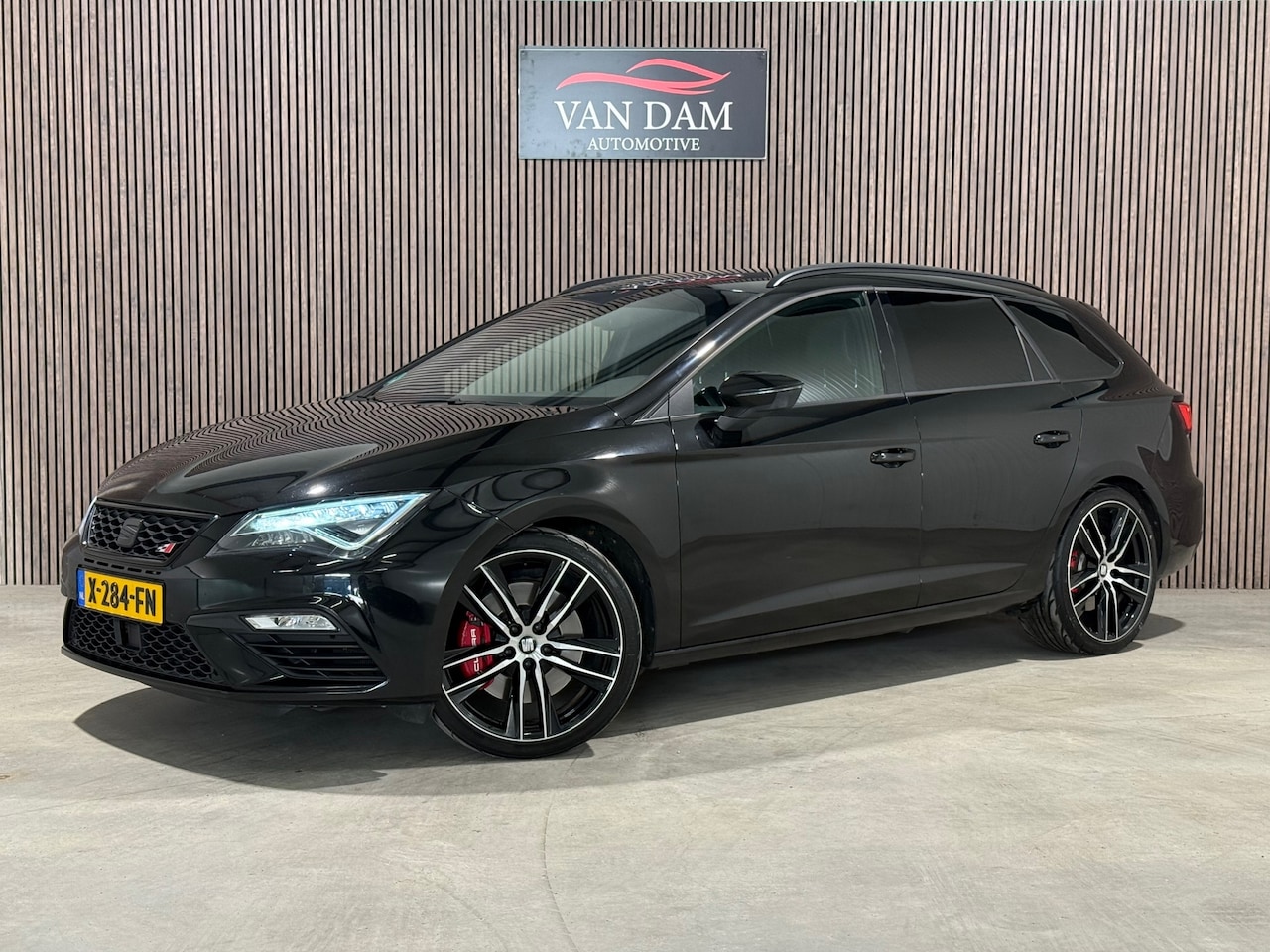 Seat Leon ST - 2.0 TSI CUPRA 300 4DRIVE 2017 DSG LED CAMERA PDC - AutoWereld.nl