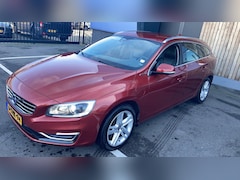 Volvo V60 - 2.4 D6 AWD Plug-In Hybrid Summum Aut. *VOLLEDER | XENON | NAVI-FULLMAP | MEMORY-PACK | COM