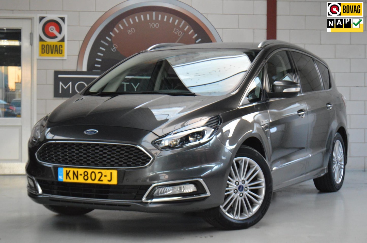 Ford S-Max - 1.5 Vignale 1.5 Vignale, NL-auto, TREKHAAK 1600KG, 1e eig, NAP, APK - AutoWereld.nl