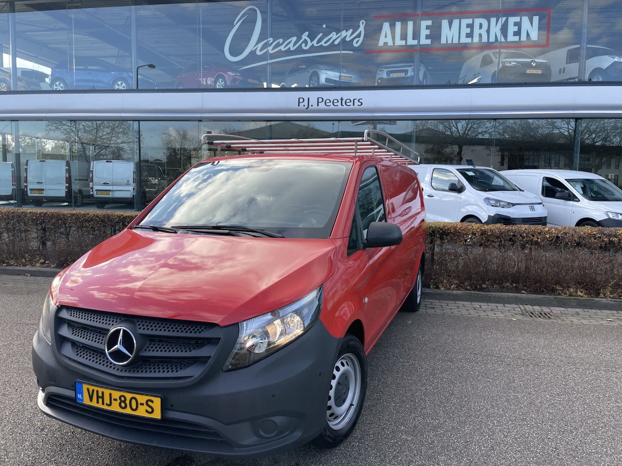 Mercedes-Benz Vito - 114 CDI Extra Lang Airco - Cruise control - Navi full map - A-uitrijcamera - MF-Lederen st - AutoWereld.nl