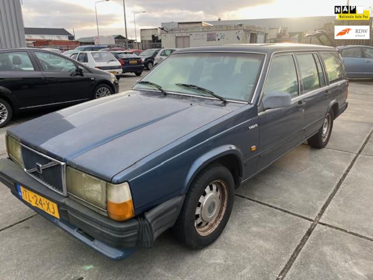 Volvo 740 - 2.3 GL Inj.-SCHUURVONDST-1988 - AutoWereld.nl