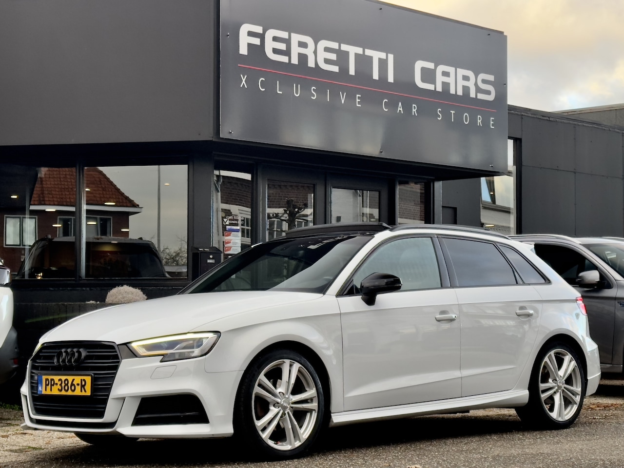 Audi A3 Sportback - 1.5 TFSI AUT7 CoD SPORT 3X S-LINE EDITION PANODAK SPORTLEDER NAVI CAMERA LED LMV PDC - AutoWereld.nl