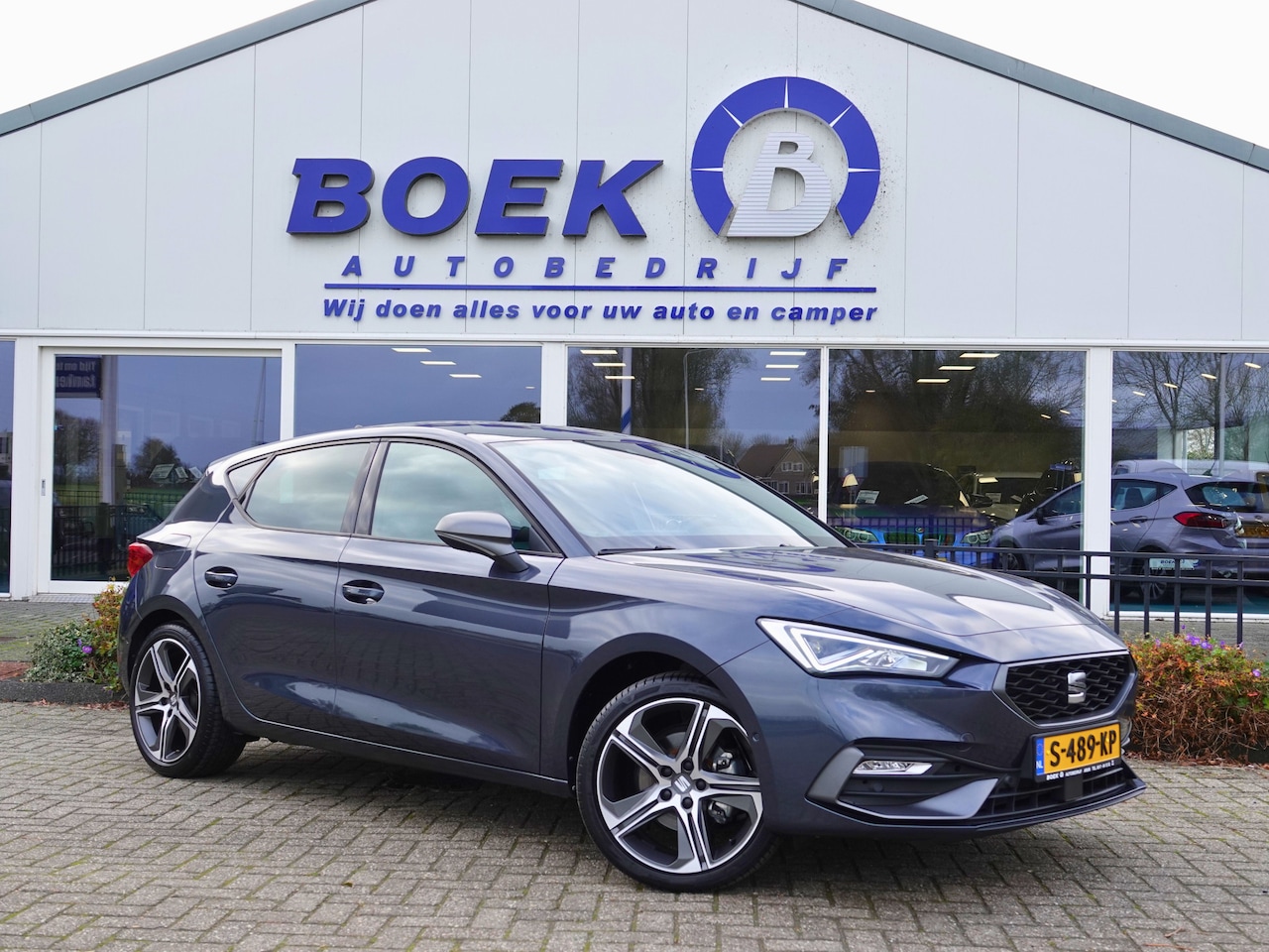 Seat Leon - 1.5 eTSI FR 150PK AUT | ADAPT. CRUISE | LED | VIRTUAL - AutoWereld.nl