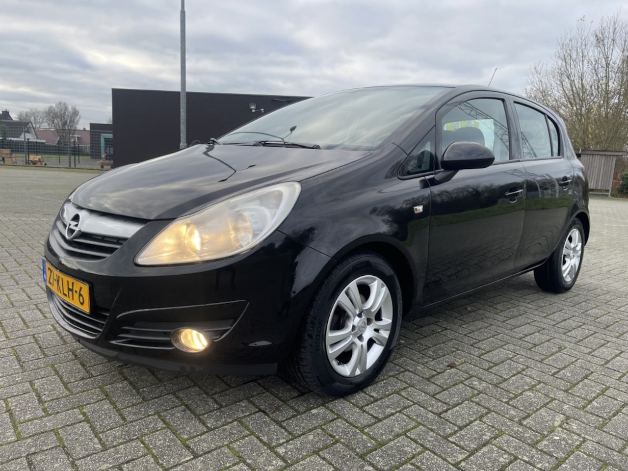 Opel Corsa - 1.4-16V AIRCO CRUISE CONTROL - AutoWereld.nl