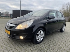 Opel Corsa - 1.4-16V AIRCO CRUISE CONTROL