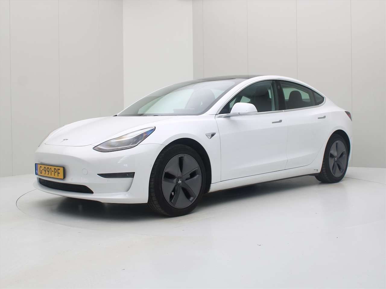 Tesla Model 3 - Long-Range AWD 351pk 75 kWh [ TREKHAAK+AUTOPILOT+620KM WLTP+PREMIUM AUDIO ] - AutoWereld.nl