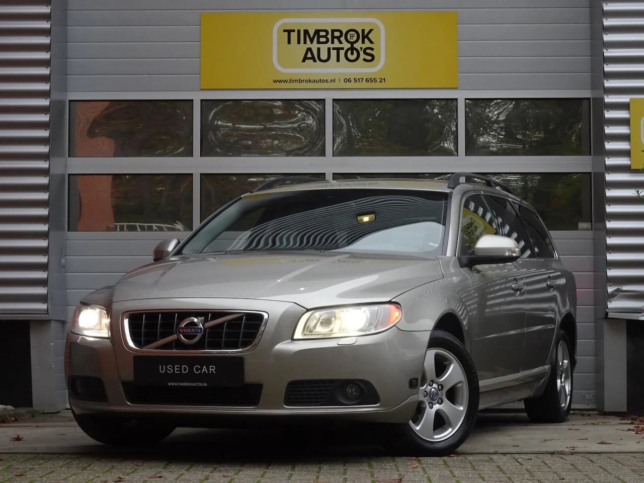 Volvo V70 - 2.5FT 231PK Aut. *Xenon/PDC/Historie/Youngtimer* - AutoWereld.nl