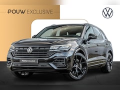 Volkswagen Touareg - R 3.0 TSi 462pk eHybrid 4MOTION | Panoramadak | 22" Velgen | Trekhaak Elektrisch | Head-up