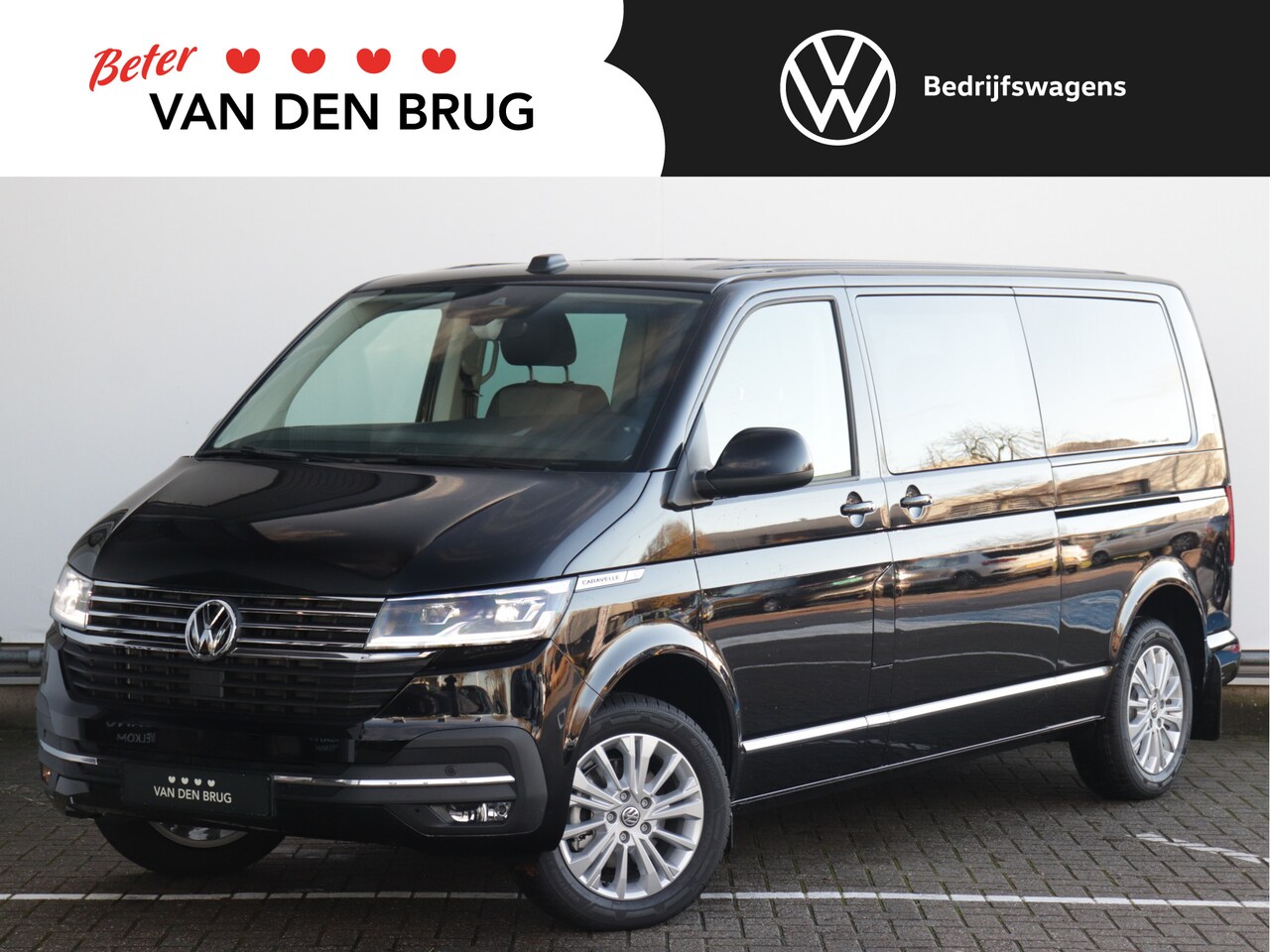 Volkswagen Transporter Caravelle - 2.0 TDI L2H1 30 150pk DSG | 2x Elek. schuifdeur | Leder | Afneembare trekhaak | Dodehoekde - AutoWereld.nl