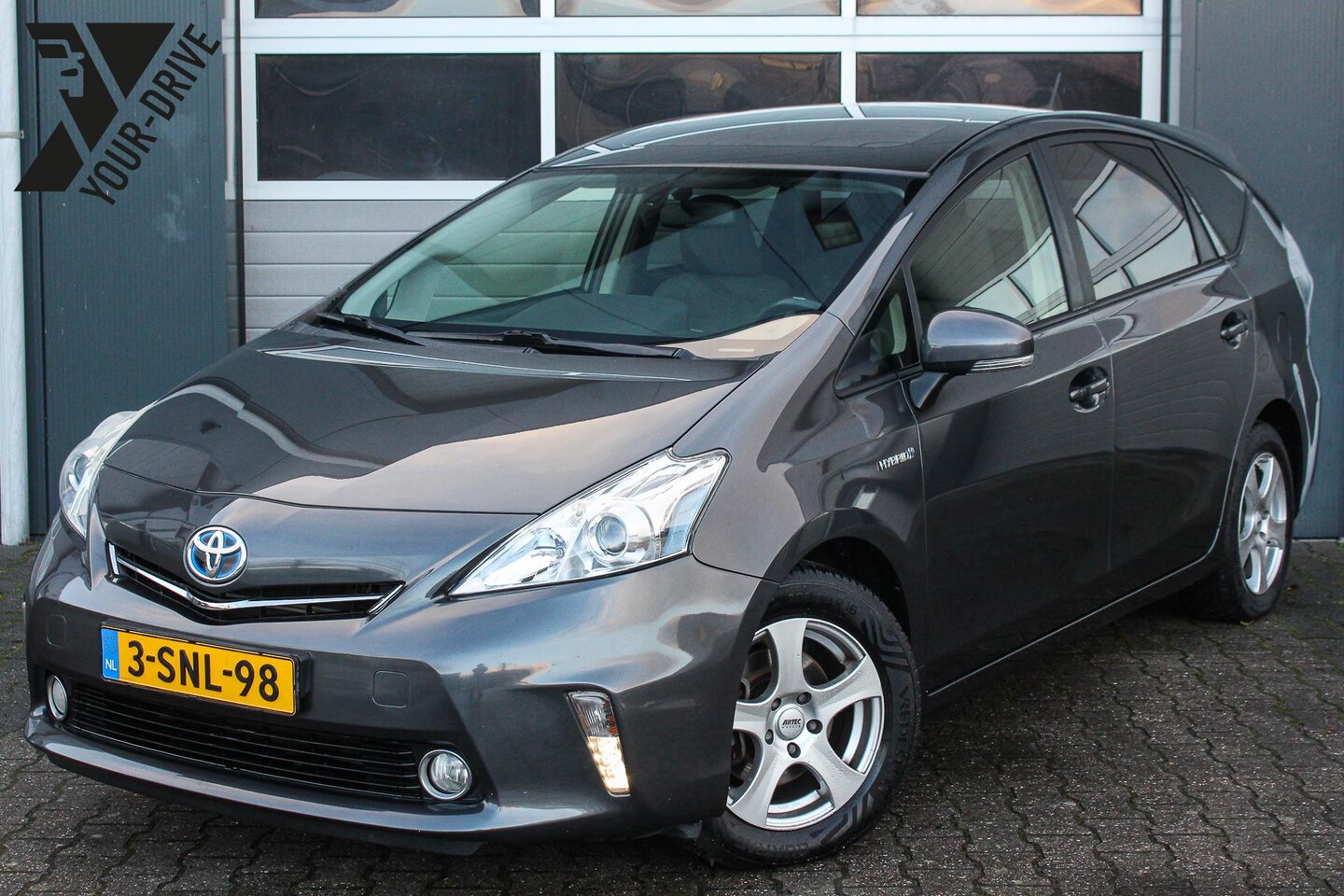 Toyota Prius Wagon - 1.8 Aspiration | 7 persoons | Nette en goed onderhouden Toyota met historie - AutoWereld.nl