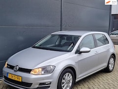 Volkswagen Golf - 1.6 TDI Comfortline BlueMotion