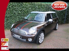 MINI Clubman - 1.6 Cooper Chili R55 met Pano.dak, Navi, BT, Trekhaak en 17"