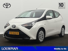 Toyota Aygo - 1.0 VVT-i x-play | Camera | Airco | Centrale deurvergrendeling met afstandsbediening |