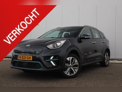 Kia e-Niro - DynamicLine 64 kWh Automaat Half Leder Keyless Navigatie Achteruitrijcamera Clima Adaptive