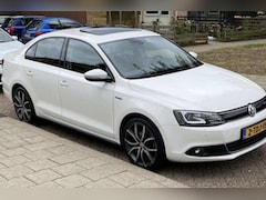 Volkswagen Jetta - 1.4 TSI Hybrid ACCU DEFECT