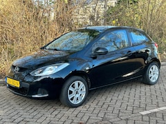 Mazda 2 - 2 1.3 TS 2010 Airco 3-deurs Rook- en huisdiervrij Rijdt subliem Zuinig Elektrische ramen