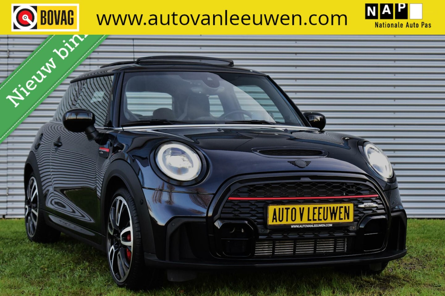 MINI John Cooper Works - Mini 2.0 Chili 231PK PANO/LED/CAMERA/ETC.! - AutoWereld.nl